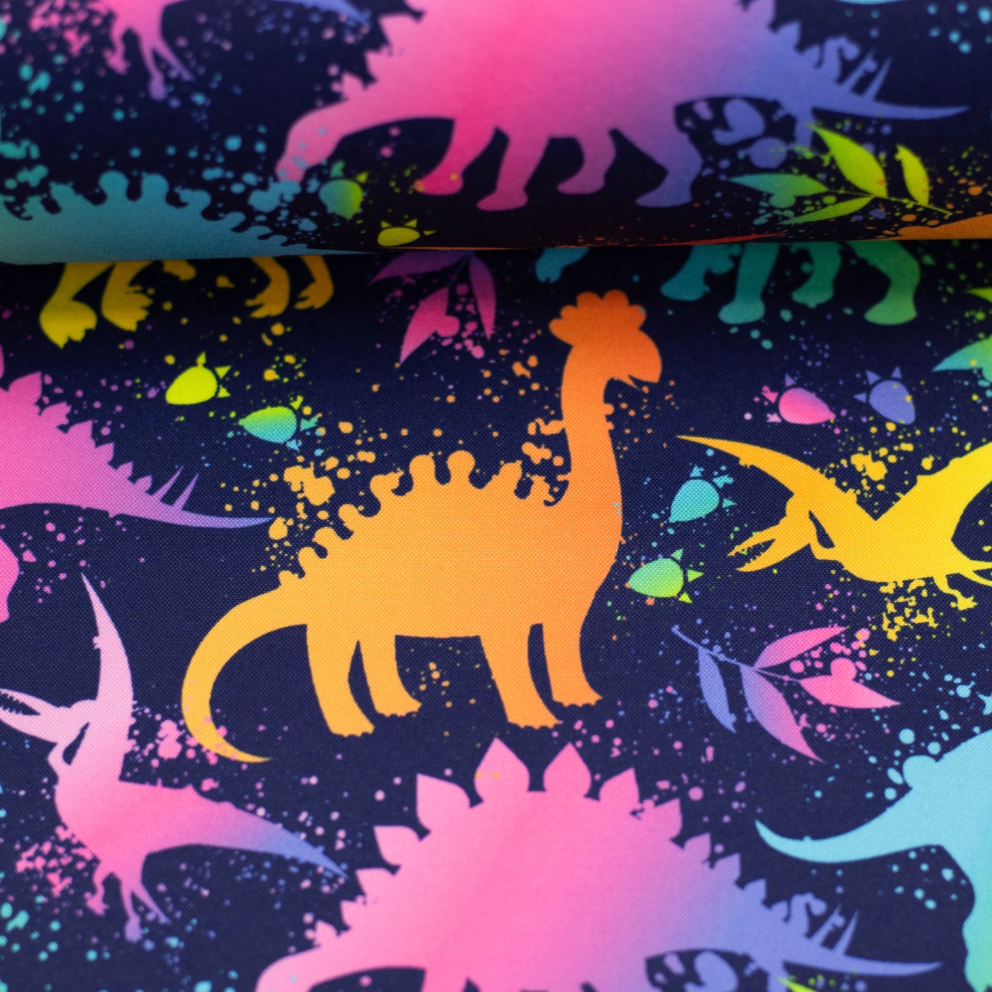 schöner Softshell Stoff mit bunten Dino Motiven