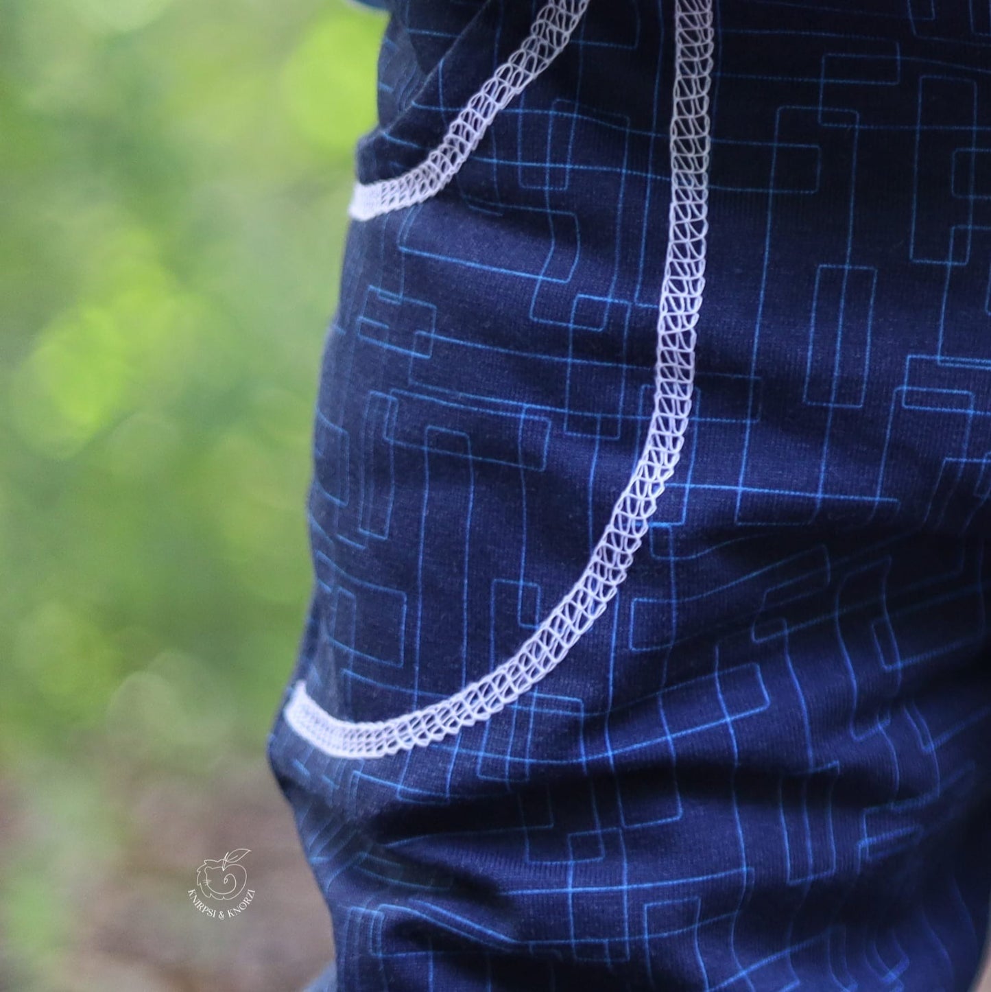 Detailfoto mit dem Marine Fakeleinen Stoff