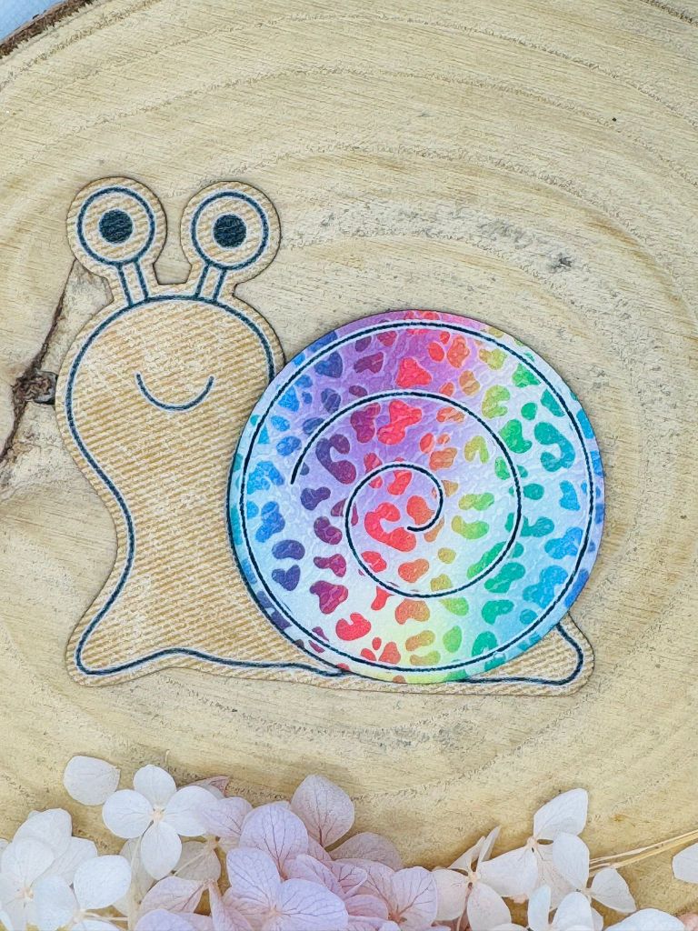 superweiches zweiteiliges kunstlederlabel in Form einer Schnecke mit Gehäusefarbe bunt
