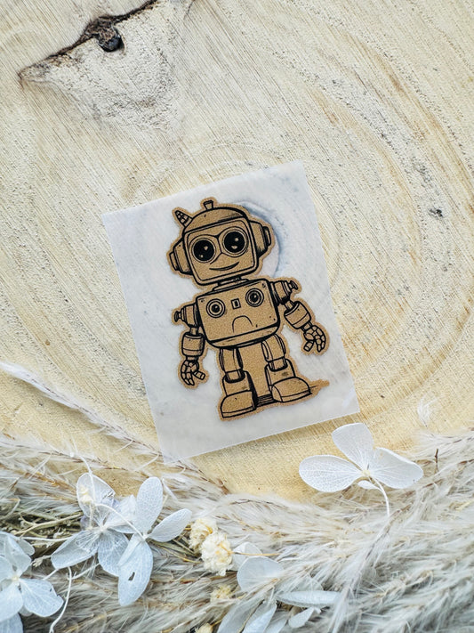 braunes Bügellabel Etikett mit einem kleinen lachenden Roboter