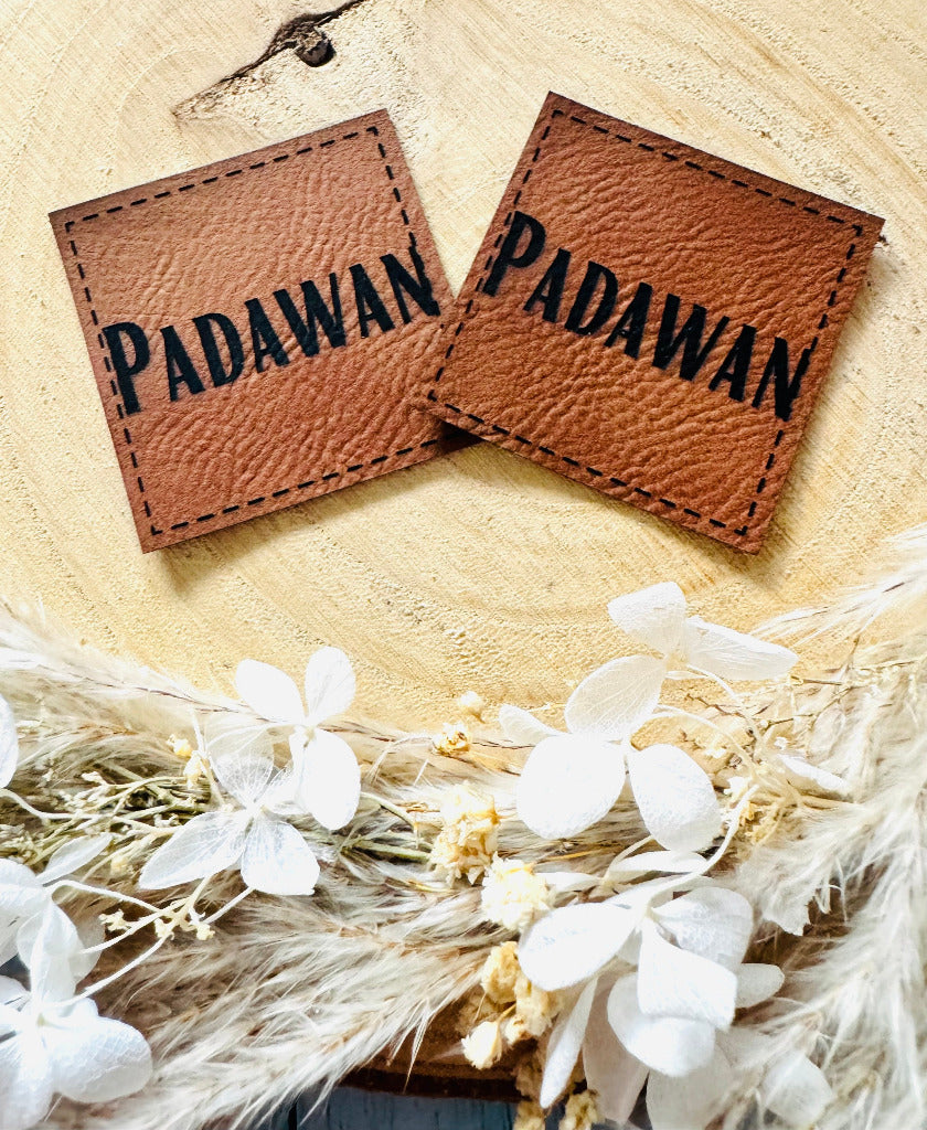 superweiches braunes kunstlederlabel mit dem spruch PADAWAN