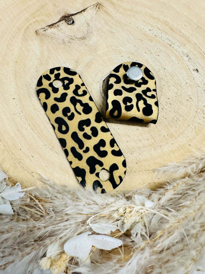 superweiches gold schwarzes Knicklabel mit dem Motiv Leo Print