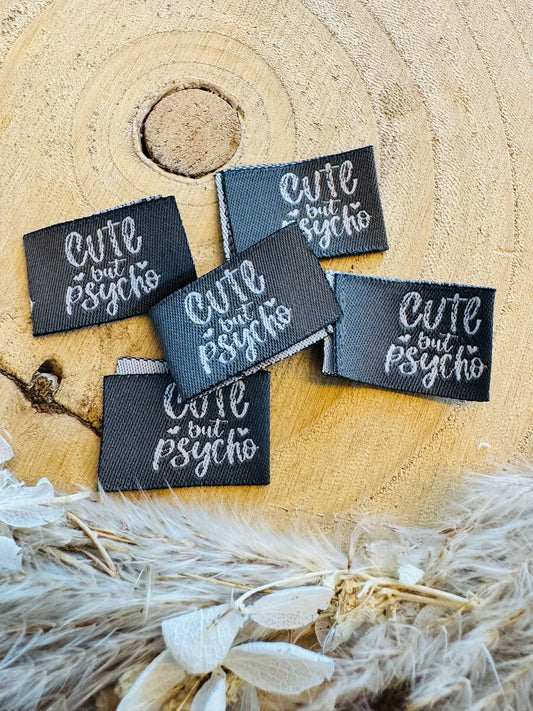 tolles Weblabel mit dem Spruch Cute but Psycho in schwarz