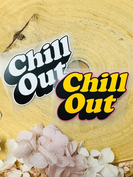 aufbügelbares Label mit dem Spruch Chill Out in Gelb und Weiss