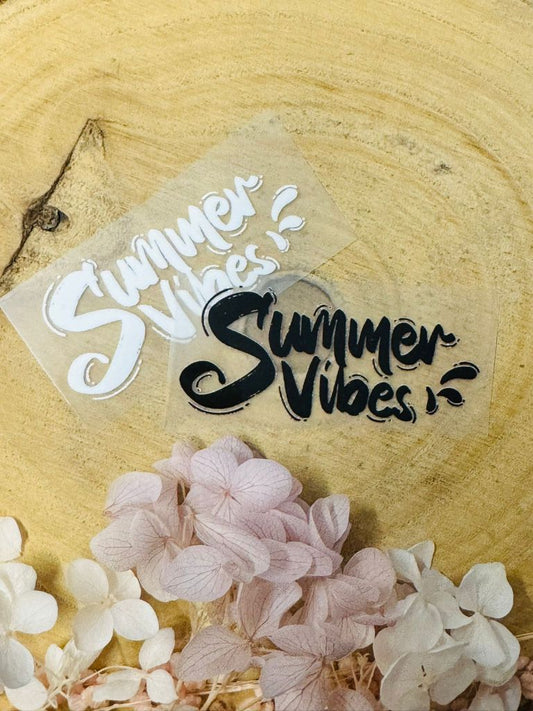 aufbügelbares Label mit dem Spruch Summer Vibes in schwarz und weiss