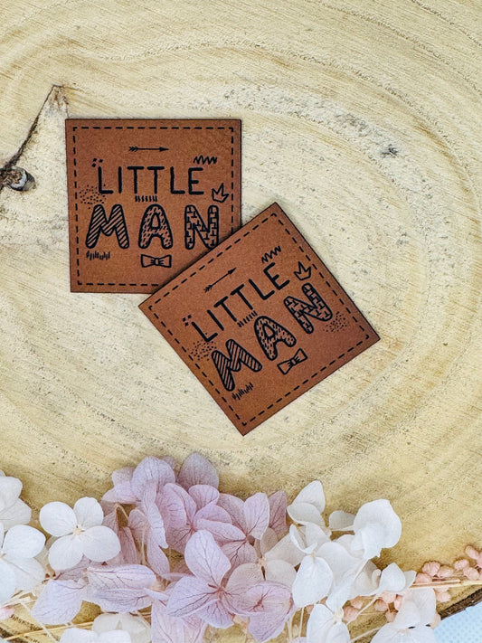 superweiches braunes Kunstlederlabel mit dem Spruch Little Man