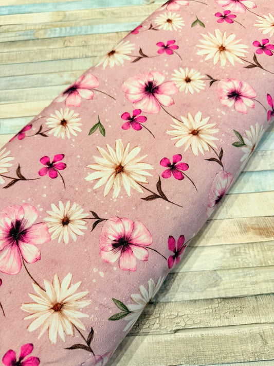 schöner Stoff in French Terry Motiv Blumen auf rosa Untergrund