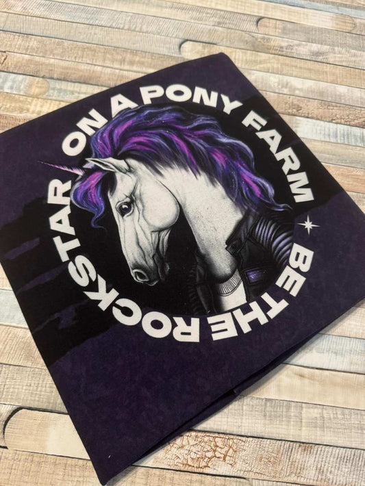 tolles neues Sweat Panel aus der Thorsten Berger Kollektion Motiv Be the Rockstar on a Pony Farm in lila