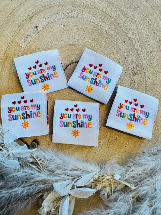 tolles buntes Weblabel mit dem Spruch You are my Sunshine und einer kleinen Sonne